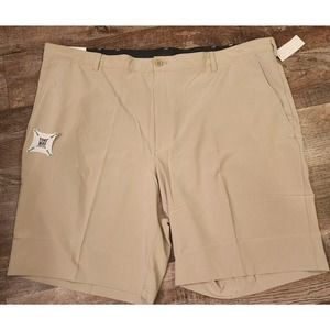 Izod Shorts Men's Size 46 Beige Golf Swing Flex 4Way Stretch UPF-40 Wicking